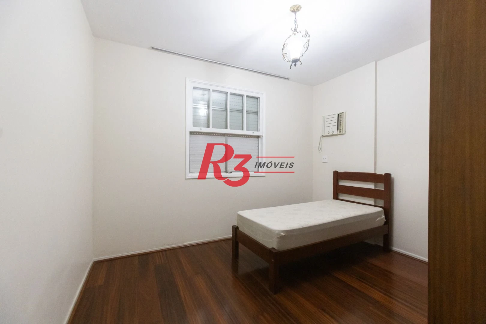Apartamento com 3 dormitórios para alugar, 121 m² por R$ 5.600,00/mês - Gonzaga - Santos/SP