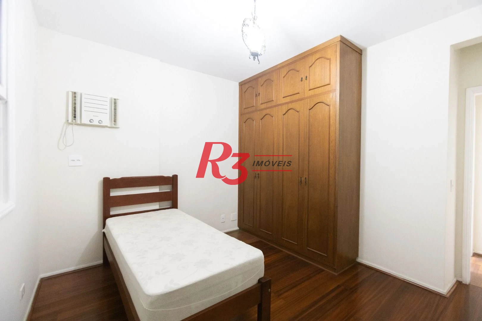 Apartamento com 3 dormitórios para alugar, 121 m² por R$ 5.600,00/mês - Gonzaga - Santos/SP