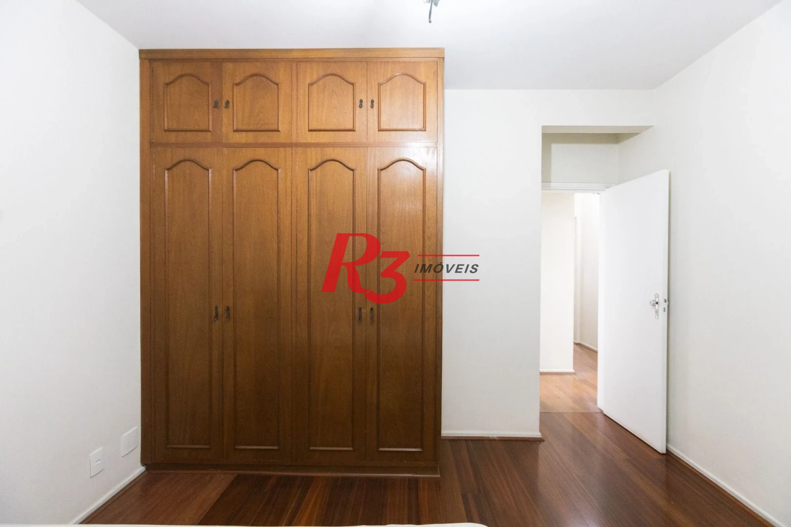 Apartamento com 3 dormitórios para alugar, 121 m² por R$ 5.600,00/mês - Gonzaga - Santos/SP