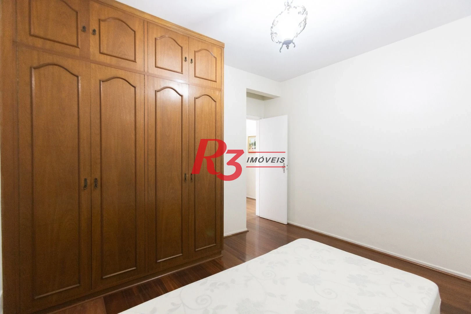 Apartamento com 3 dormitórios para alugar, 121 m² por R$ 5.600,00/mês - Gonzaga - Santos/SP