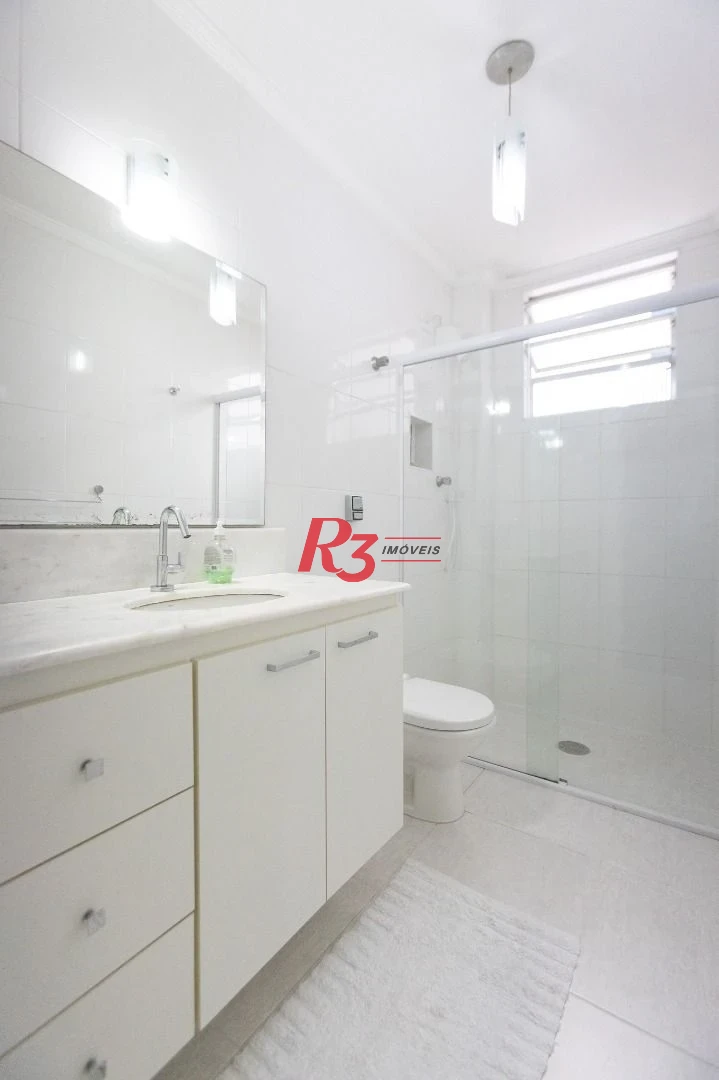 Apartamento com 3 dormitórios para alugar, 121 m² por R$ 5.600,00/mês - Gonzaga - Santos/SP
