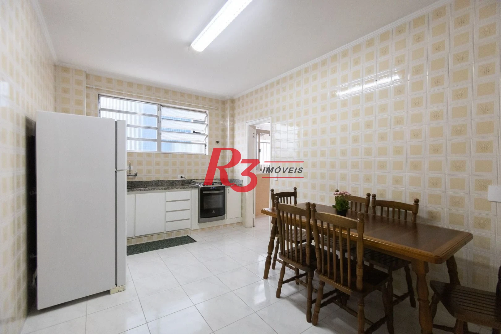 Apartamento com 3 dormitórios para alugar, 121 m² por R$ 5.600,00/mês - Gonzaga - Santos/SP