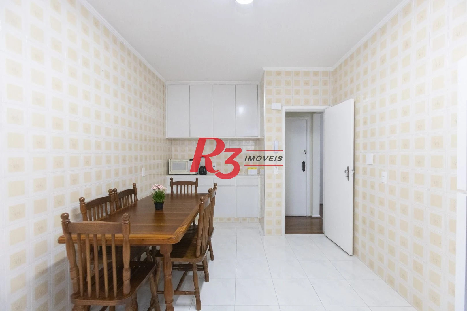 Apartamento com 3 dormitórios para alugar, 121 m² por R$ 5.600,00/mês - Gonzaga - Santos/SP