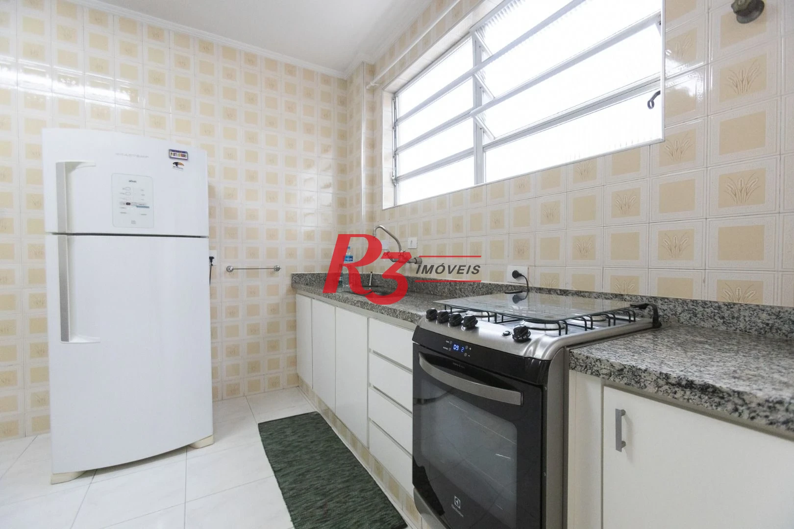 Apartamento com 3 dormitórios para alugar, 121 m² por R$ 5.600,00/mês - Gonzaga - Santos/SP