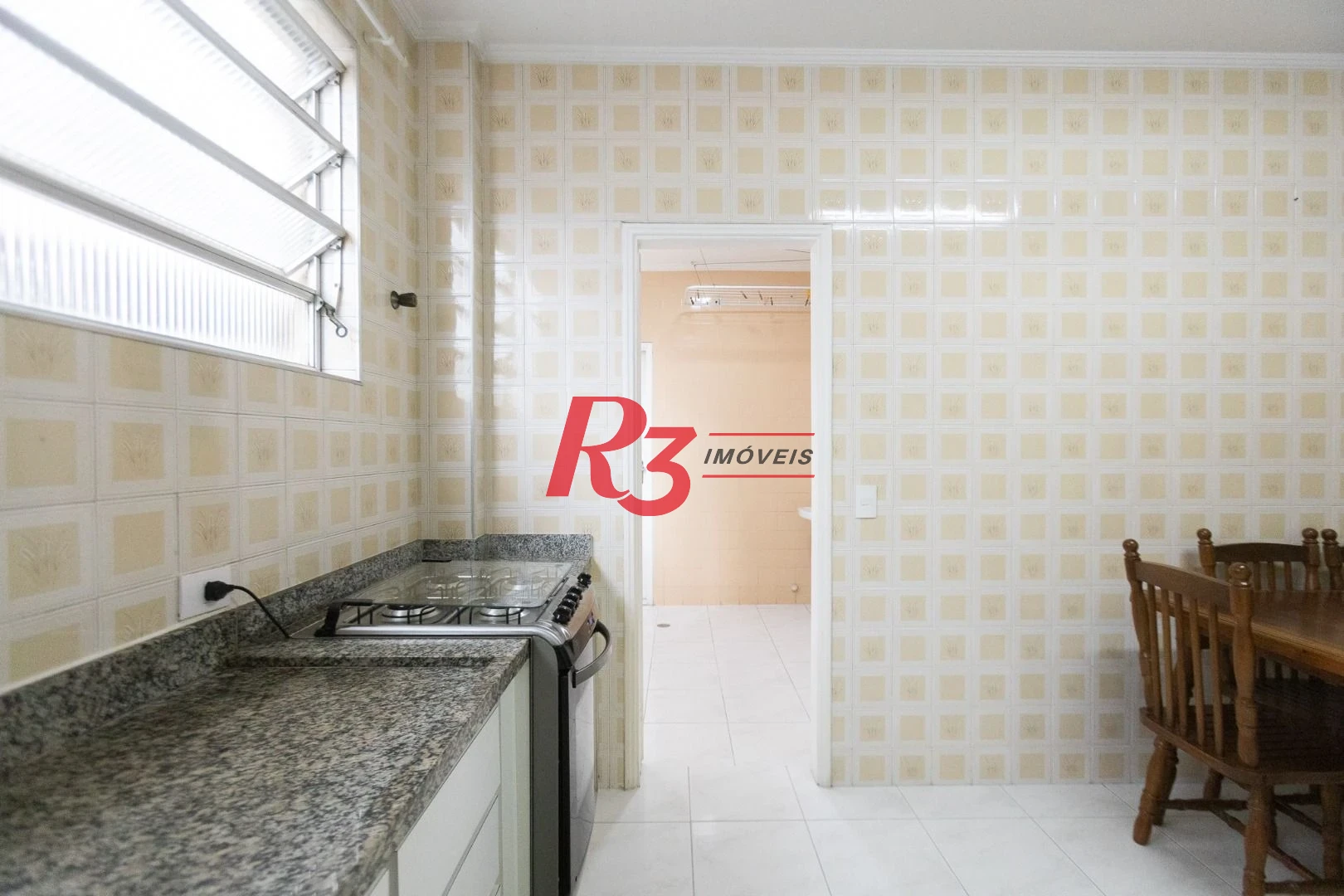 Apartamento com 3 dormitórios para alugar, 121 m² por R$ 5.600,00/mês - Gonzaga - Santos/SP