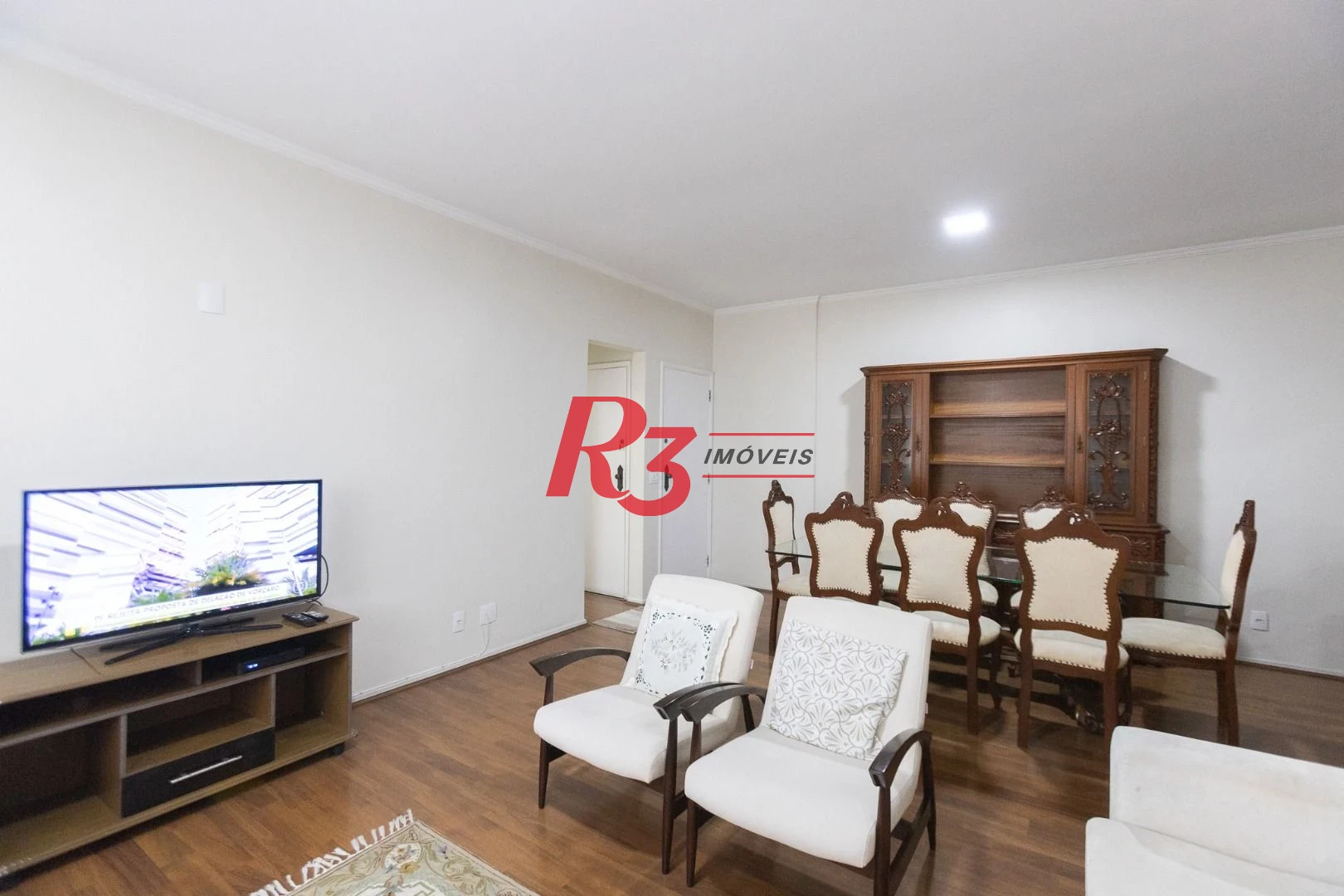 Apartamento com 3 dormitórios para alugar, 121 m² por R$ 5.600,00/mês - Gonzaga - Santos/SP