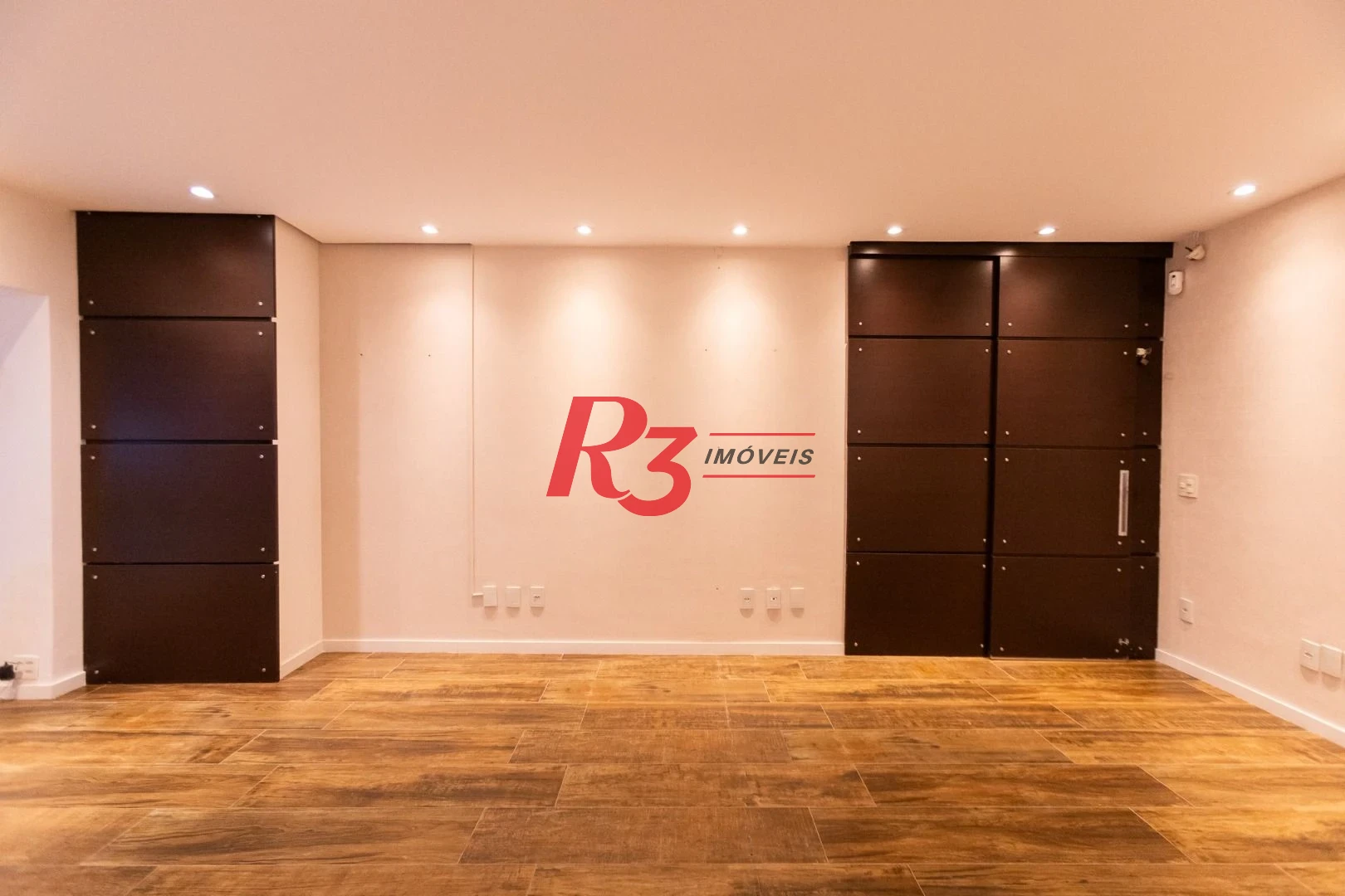 Sala para alugar, 50 m² por R$ 4.000,02/mês - Gonzaga - Santos/SP
