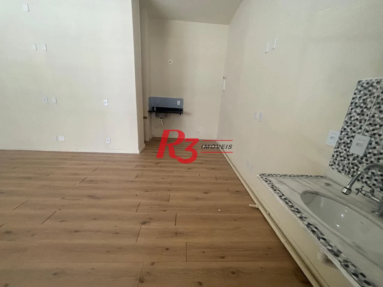 Sala para alugar, 46 m² por R$ 3.100,00/mês - Gonzaga - Santos/SP