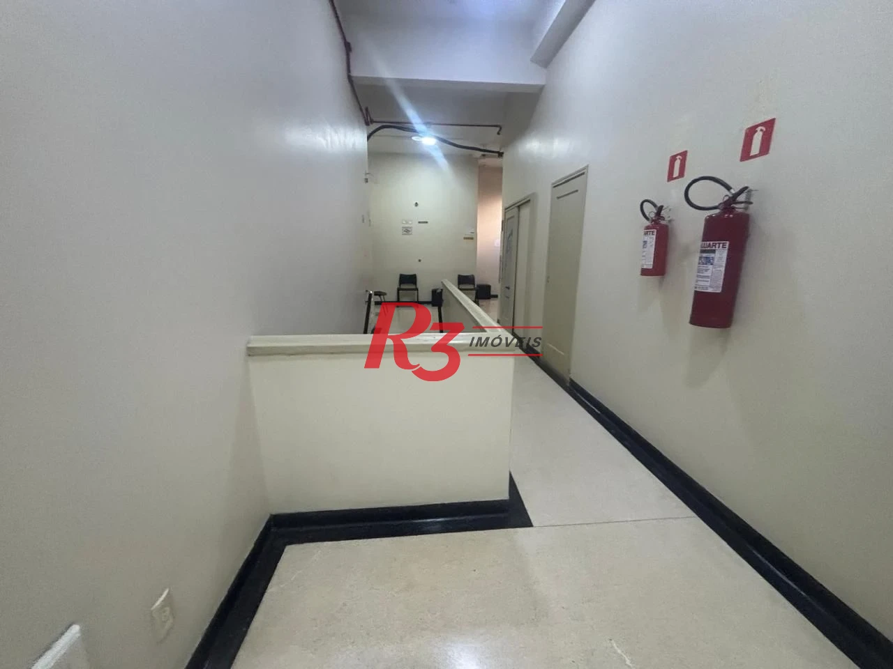 Sala para alugar, 46 m² por R$ 3.100,00/mês - Gonzaga - Santos/SP