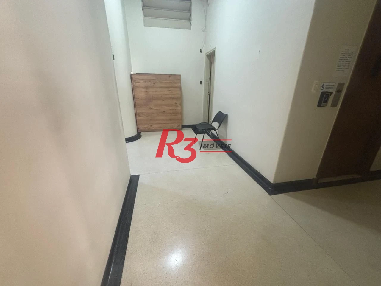 Sala para alugar, 46 m² por R$ 3.100,00/mês - Gonzaga - Santos/SP