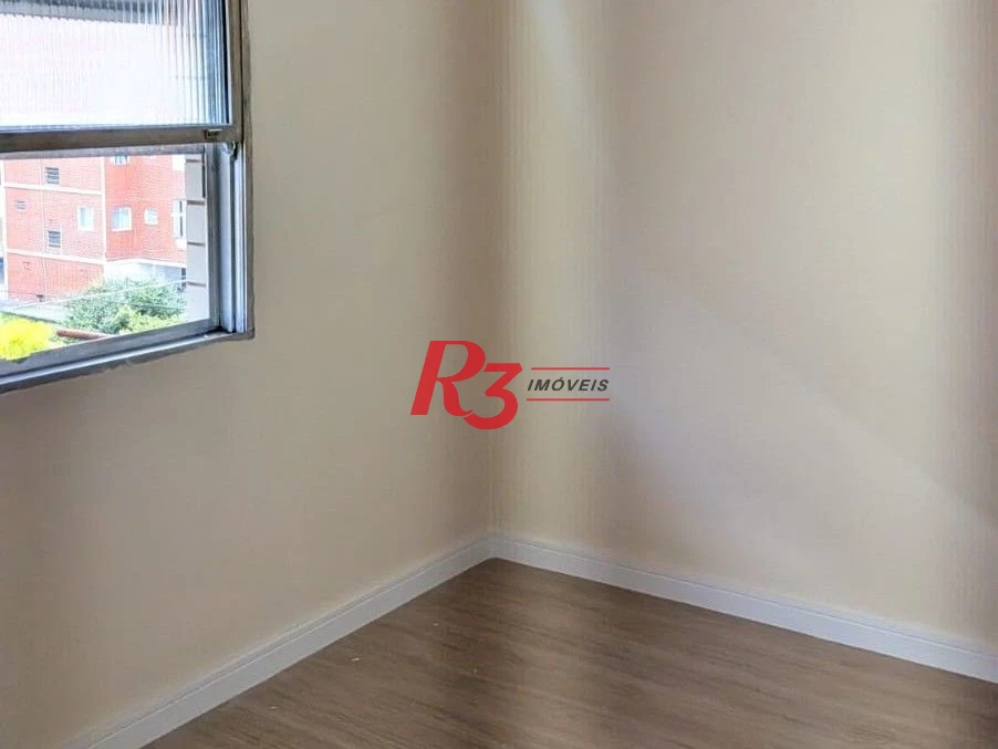 Apartamento com 2 dormitórios à venda, 45 m² por R$ 290.000,00 - Boqueirão - Santos/SP