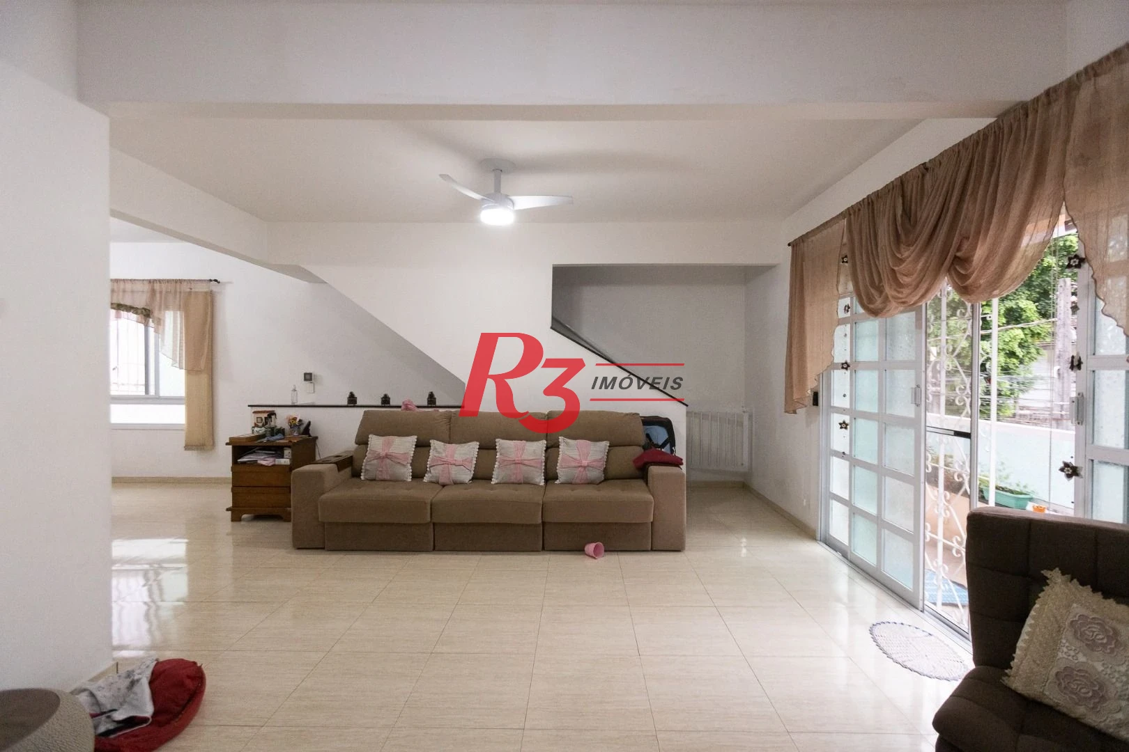 Casa com 3 dormitórios à venda, 200 m² por R$ 1.850.000,00 - Campo Grande - Santos/SP