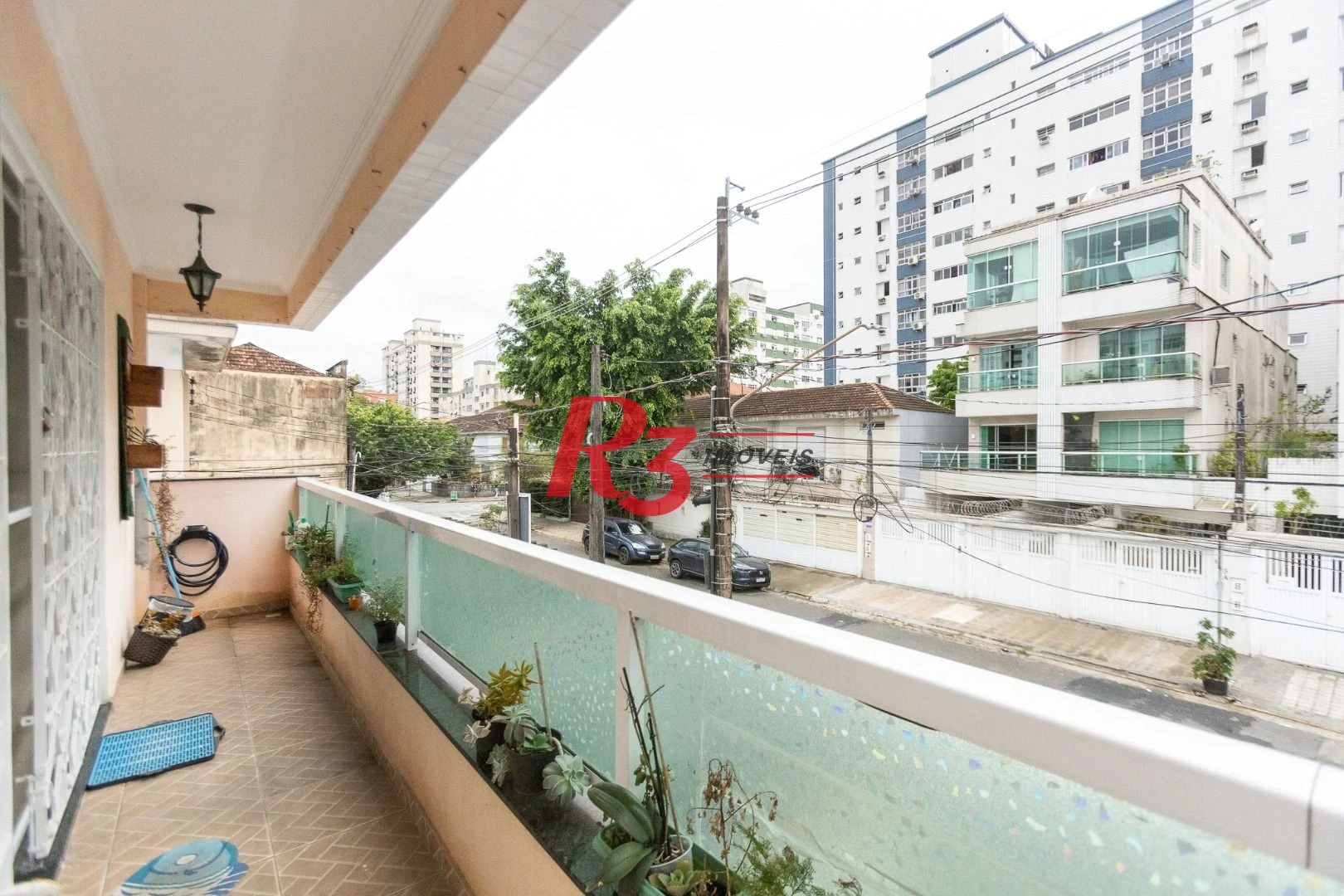 Casa com 3 dormitórios à venda, 200 m² por R$ 1.850.000,00 - Campo Grande - Santos/SP