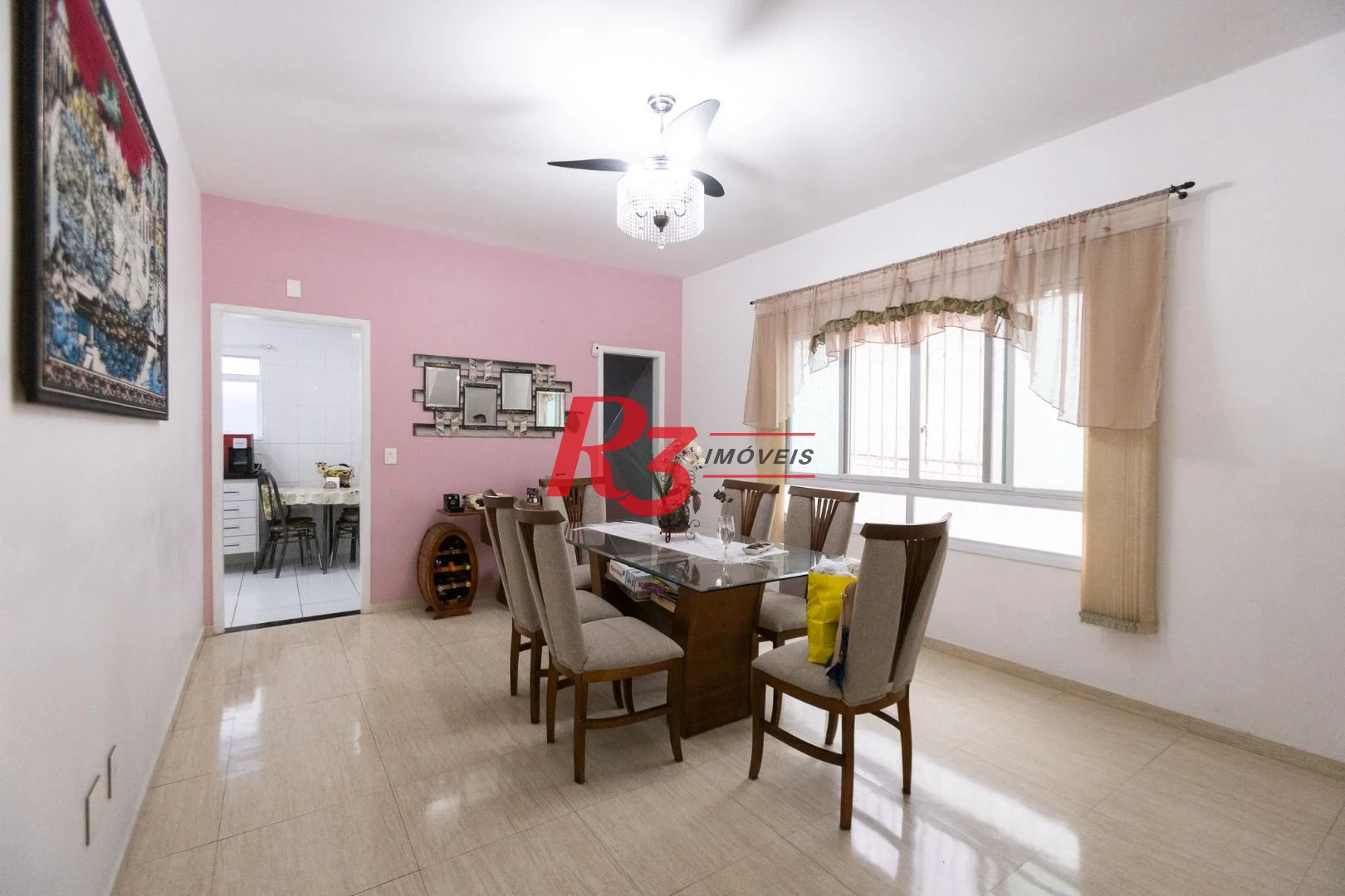 Casa com 3 dormitórios à venda, 200 m² por R$ 1.850.000,00 - Campo Grande - Santos/SP