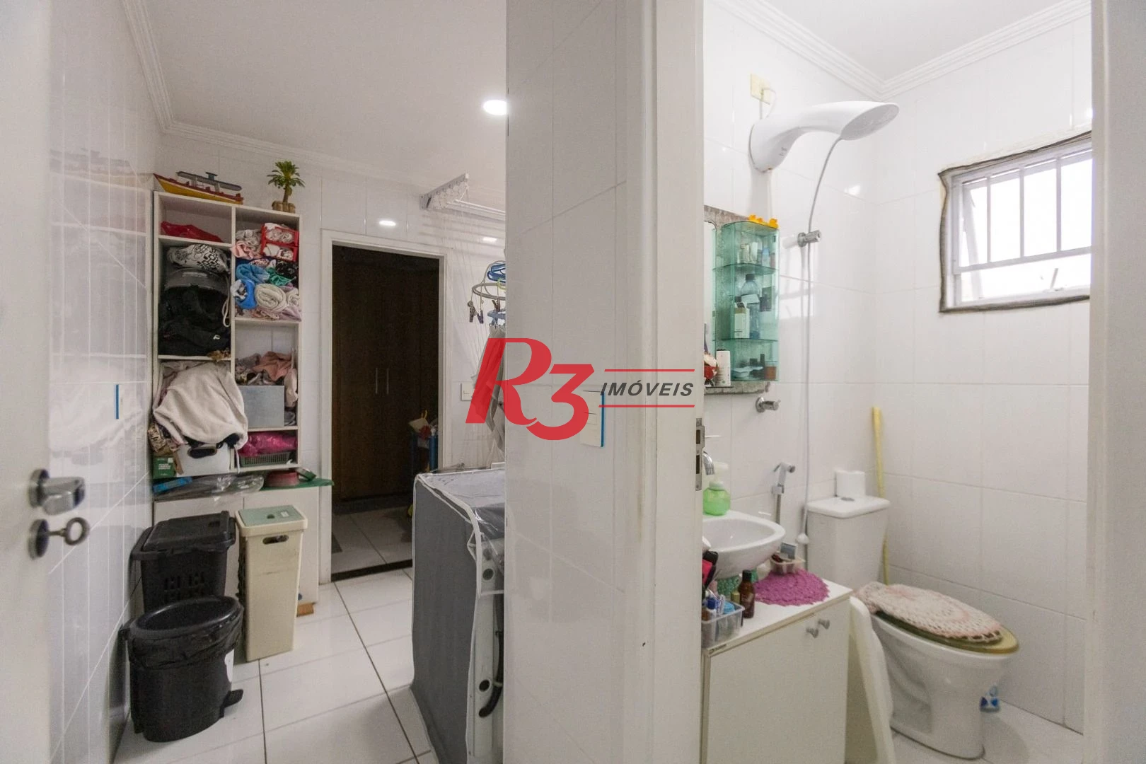 Casa com 3 dormitórios à venda, 200 m² por R$ 1.850.000,00 - Campo Grande - Santos/SP