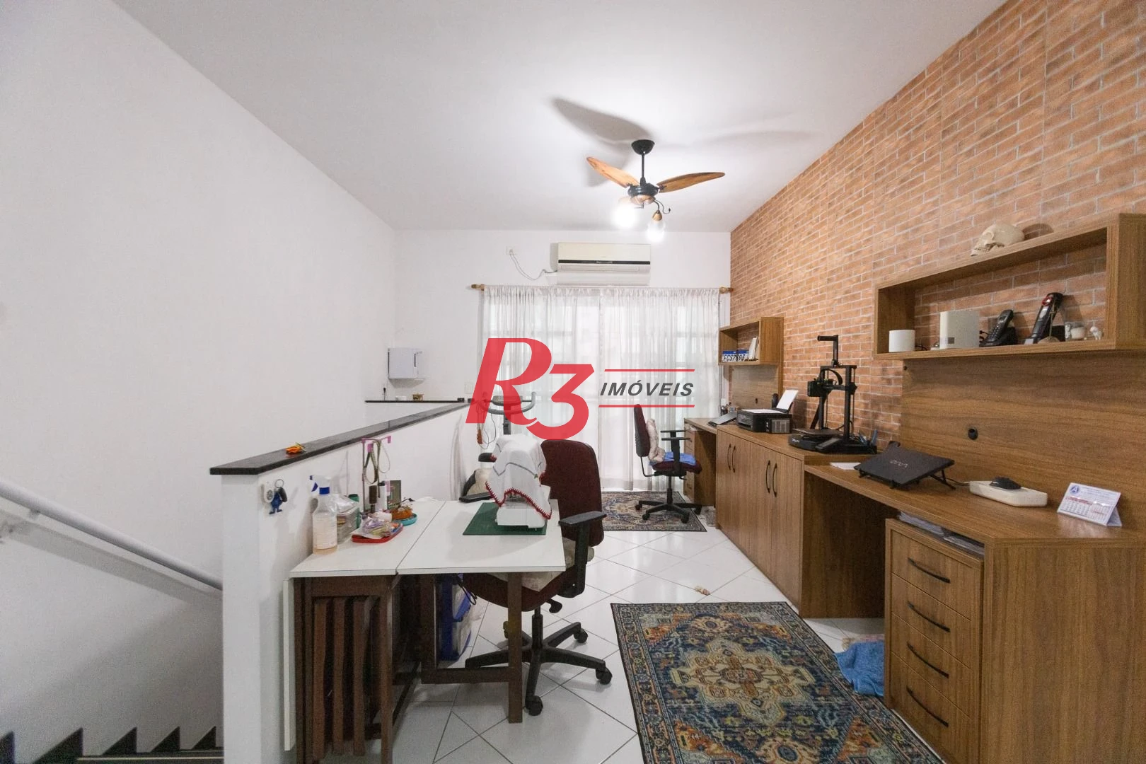 Casa com 3 dormitórios à venda, 200 m² por R$ 1.850.000,00 - Campo Grande - Santos/SP