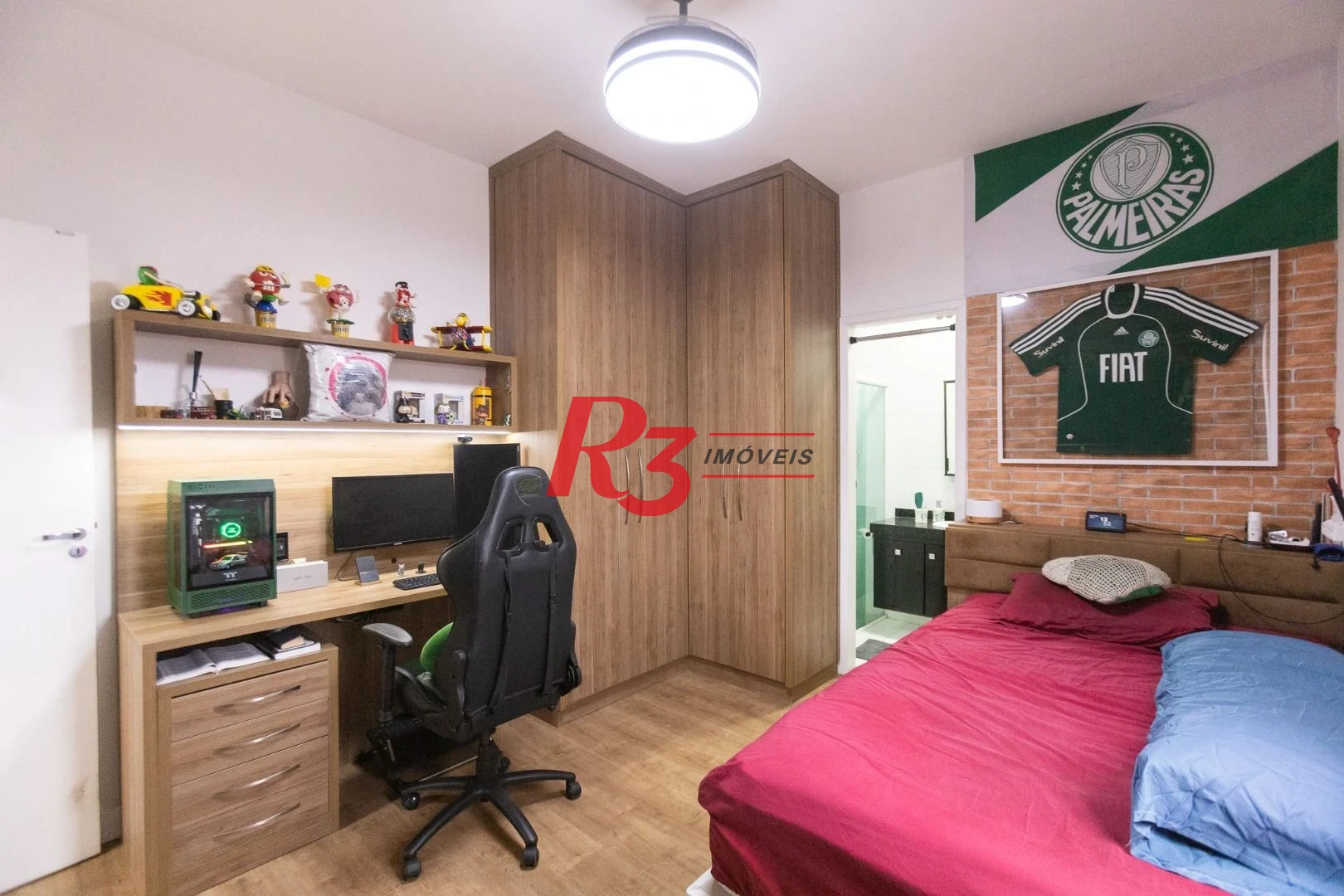 Casa com 3 dormitórios à venda, 200 m² por R$ 1.850.000,00 - Campo Grande - Santos/SP