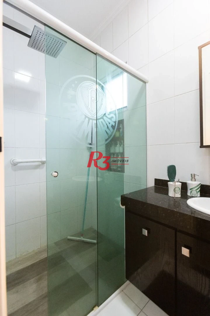 Casa com 3 dormitórios à venda, 200 m² por R$ 1.850.000,00 - Campo Grande - Santos/SP