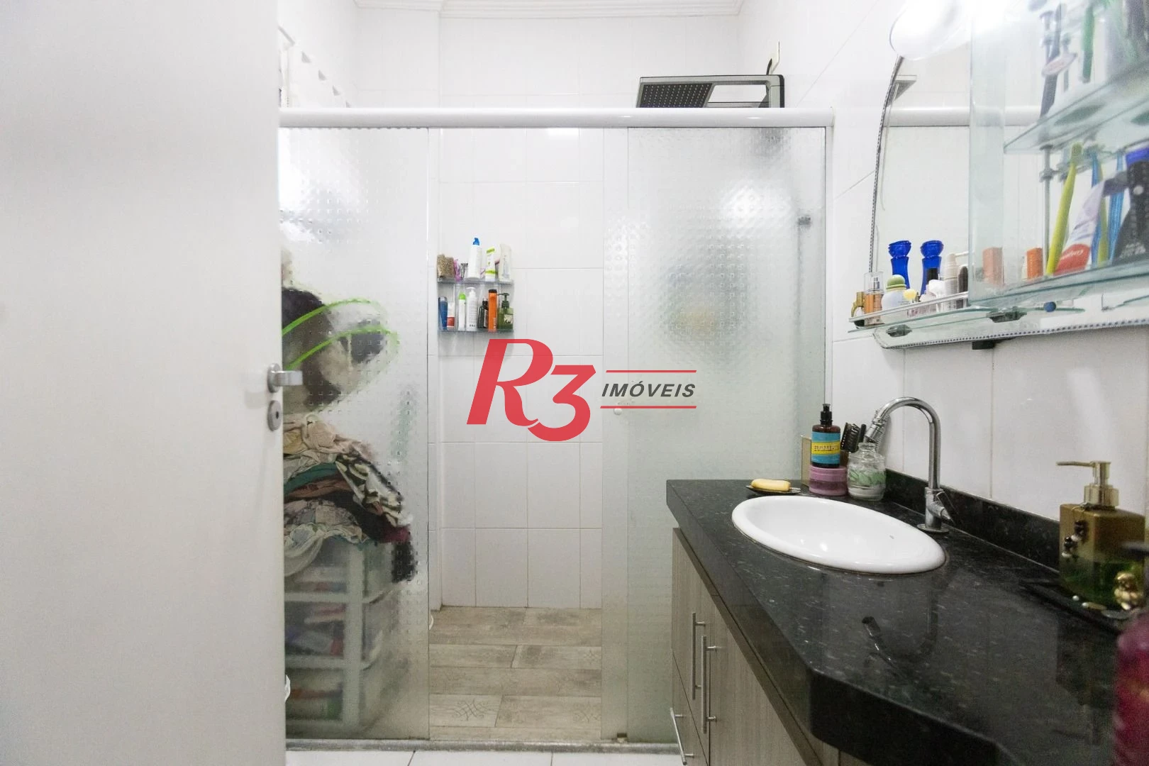 Casa com 3 dormitórios à venda, 200 m² por R$ 1.850.000,00 - Campo Grande - Santos/SP