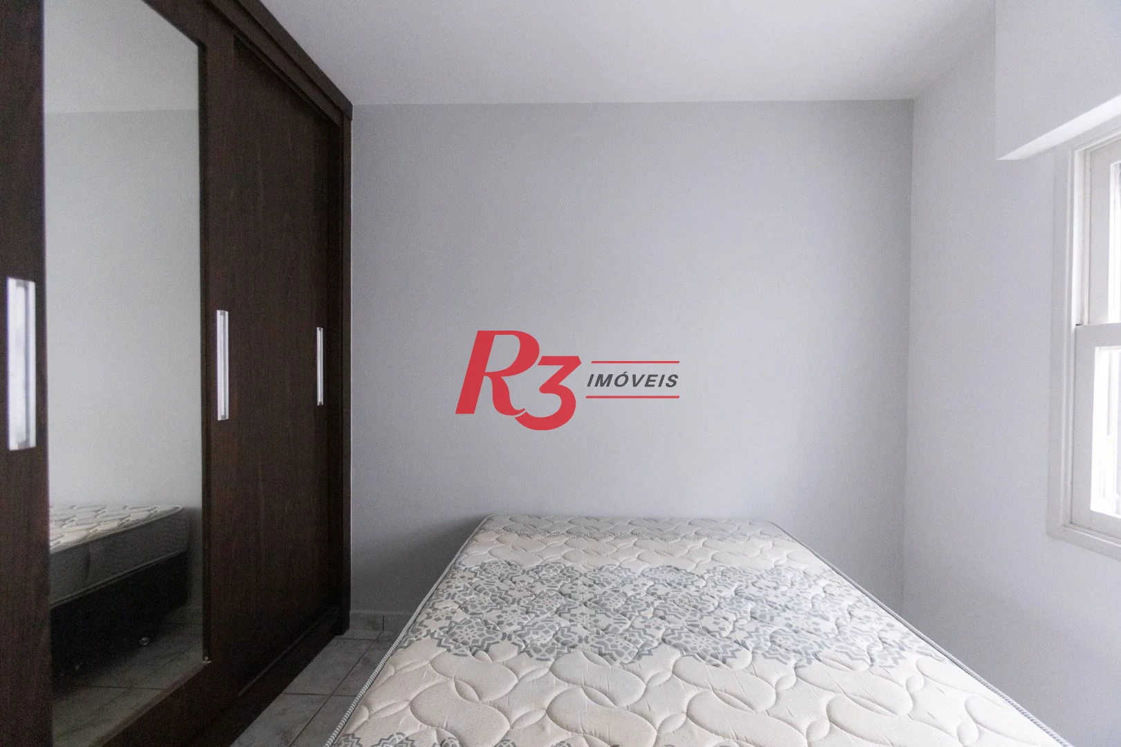 Apartamento com 1 dormitório à venda, 63 m² por R$ 385.000,00 - Aparecida - Santos/SP