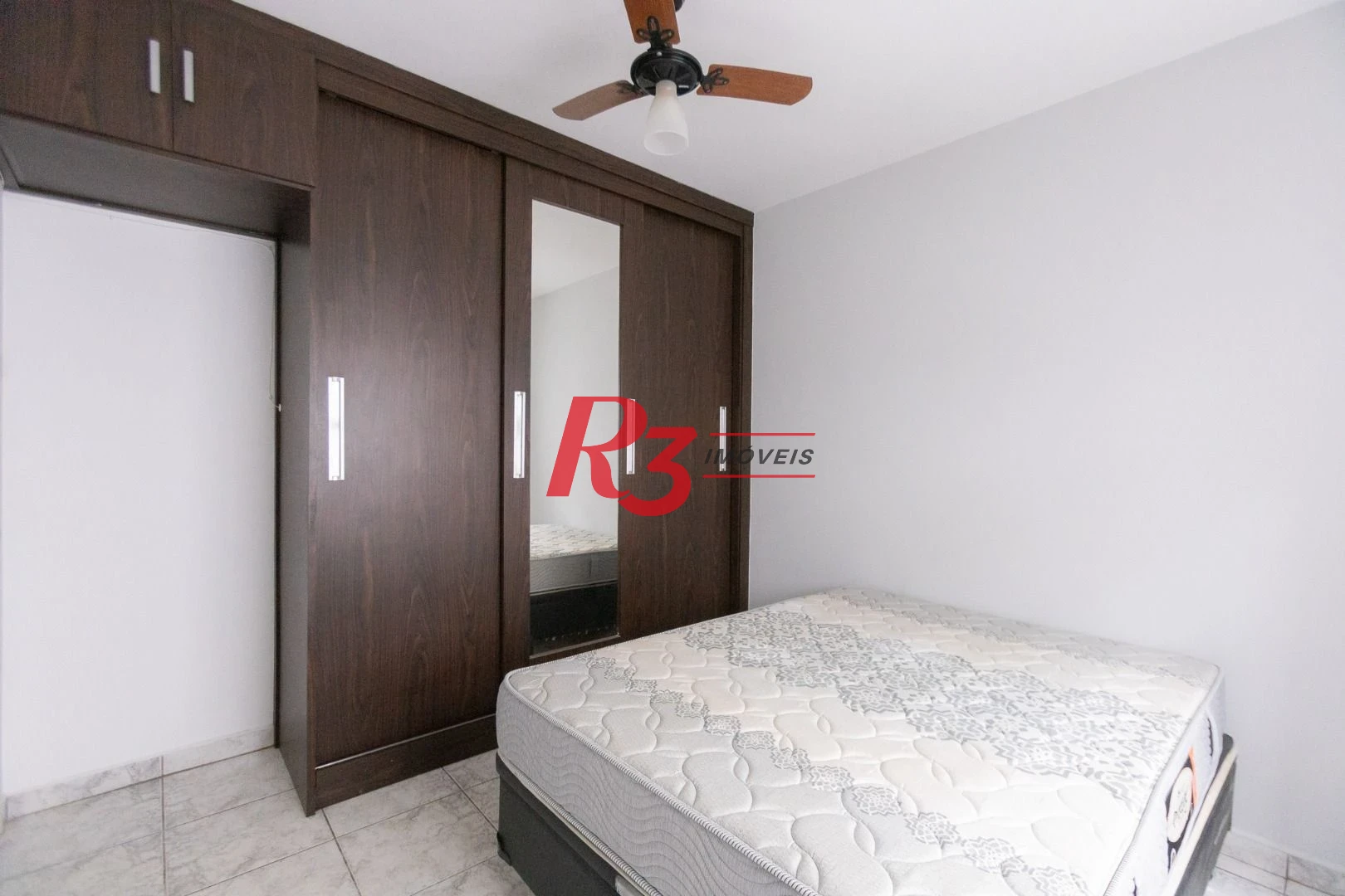 Apartamento com 1 dormitório à venda, 63 m² por R$ 385.000,00 - Aparecida - Santos/SP