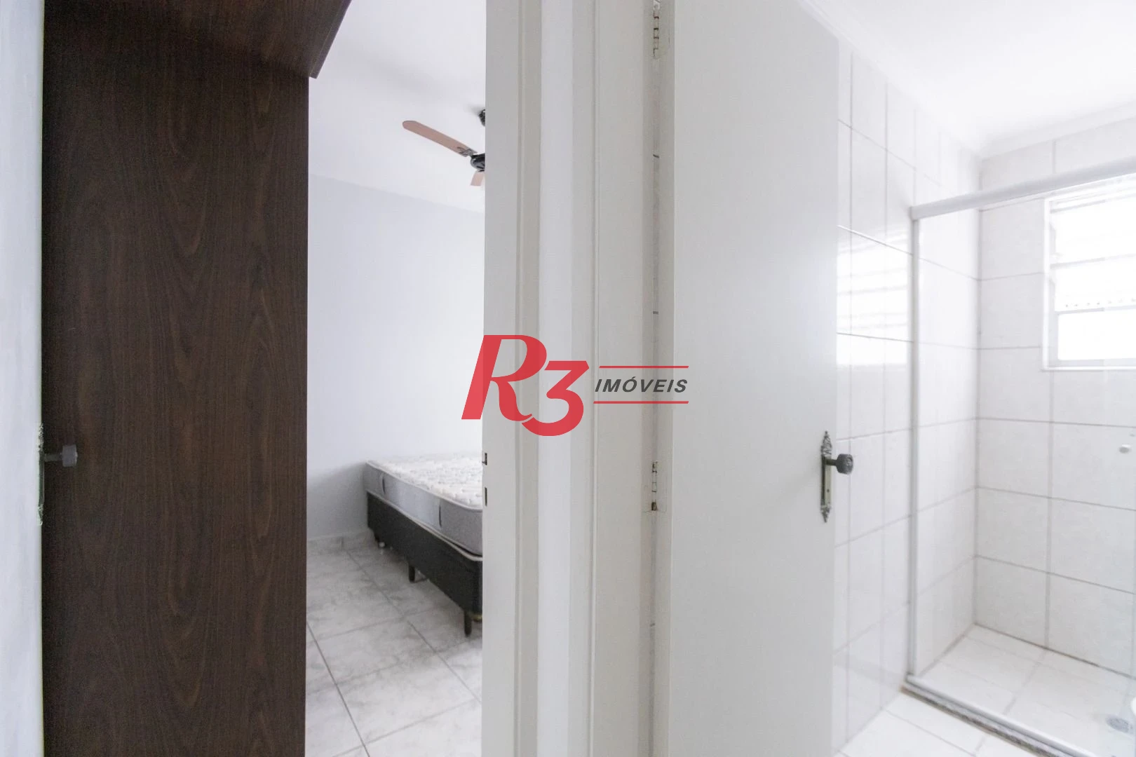 Apartamento com 1 dormitório à venda, 63 m² por R$ 385.000,00 - Aparecida - Santos/SP