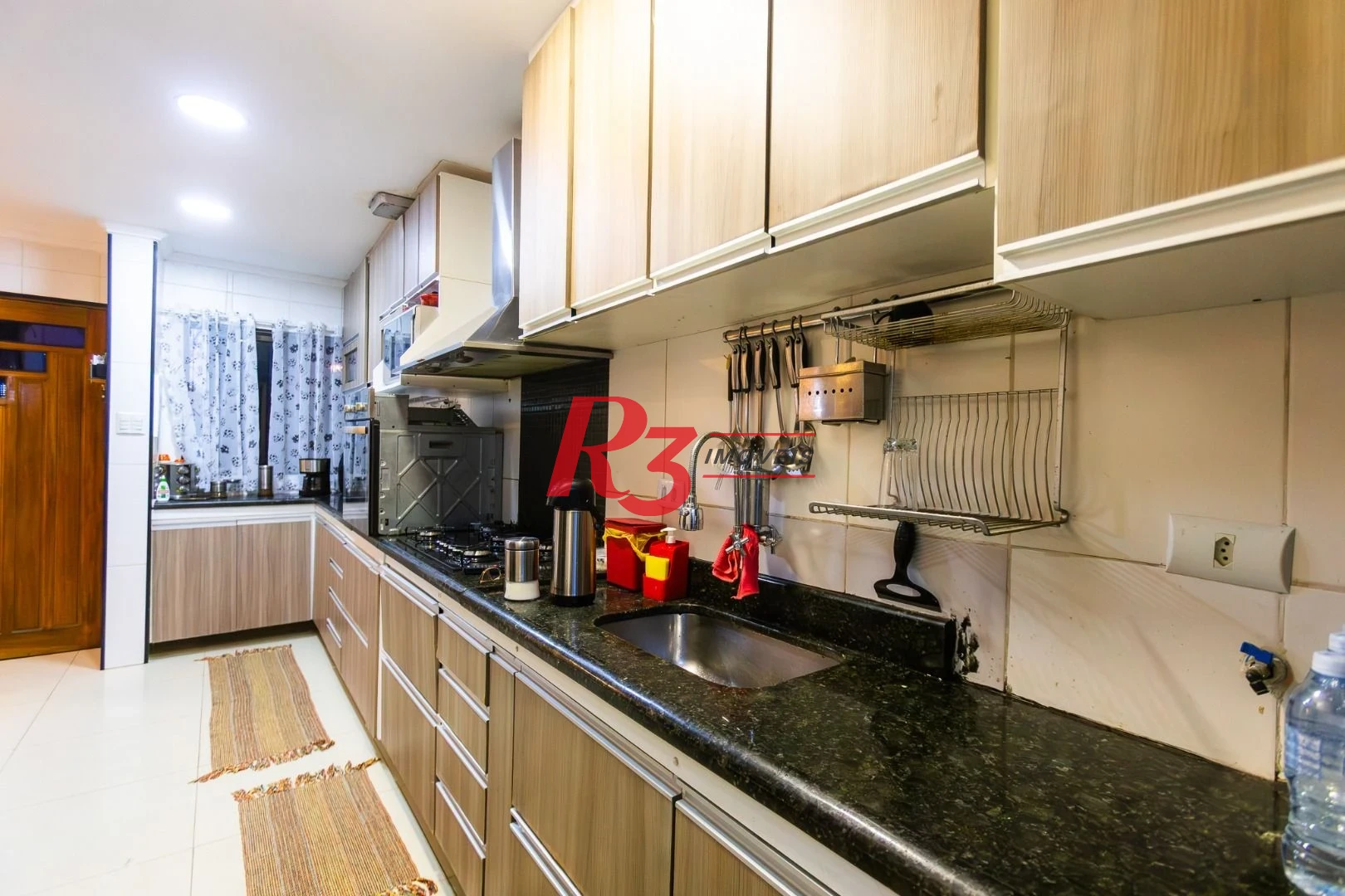 Casa com 3 dormitórios à venda, 90 m² por R$ 375.000,00 - Vila São Jorge - Santos/SP