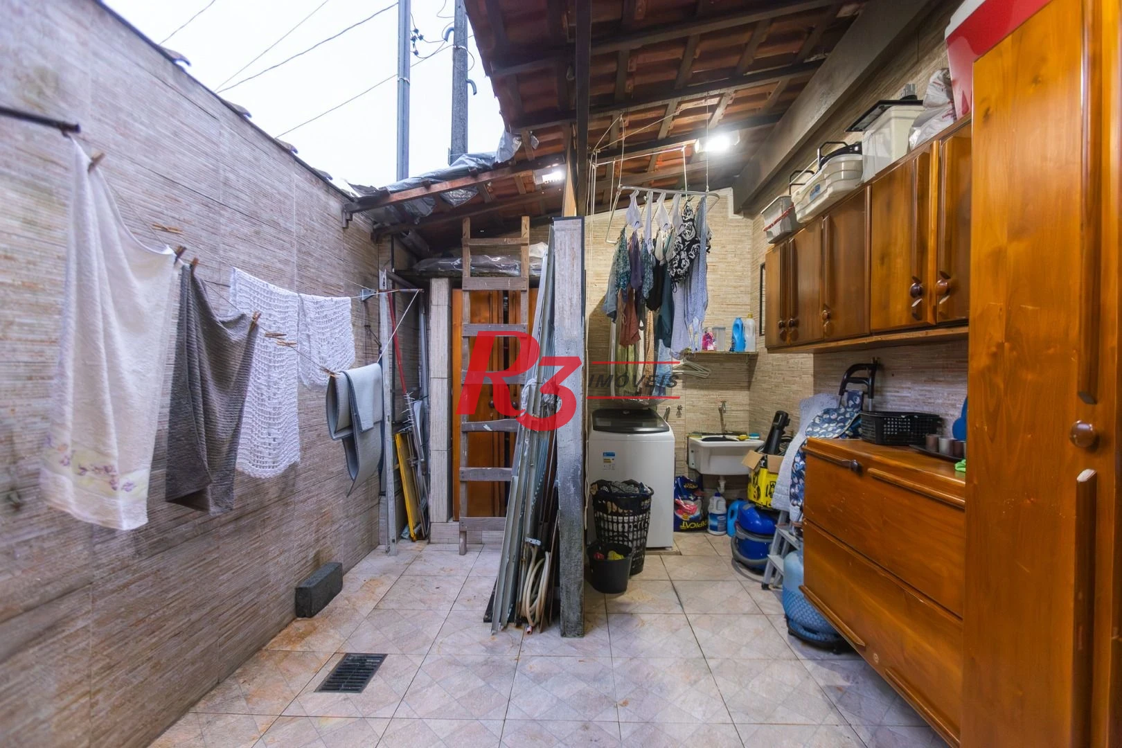 Casa com 3 dormitórios à venda, 90 m² por R$ 375.000,00 - Vila São Jorge - Santos/SP