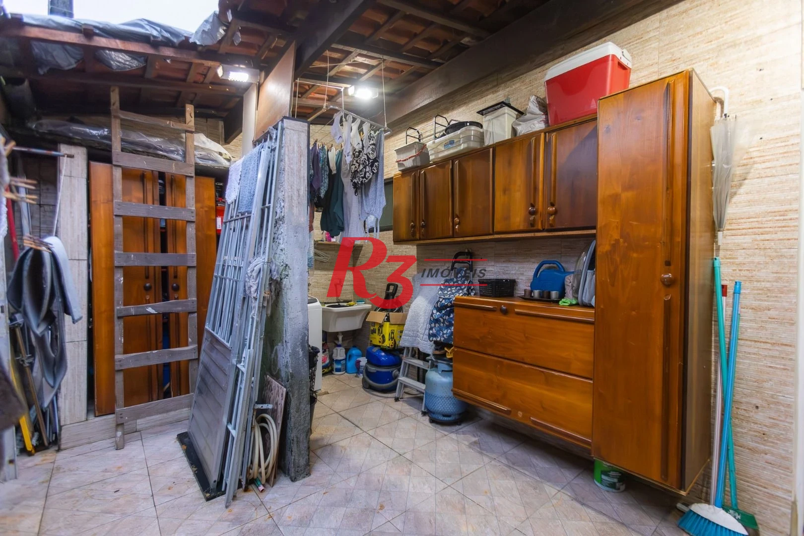 Casa com 3 dormitórios à venda, 90 m² por R$ 375.000,00 - Vila São Jorge - Santos/SP