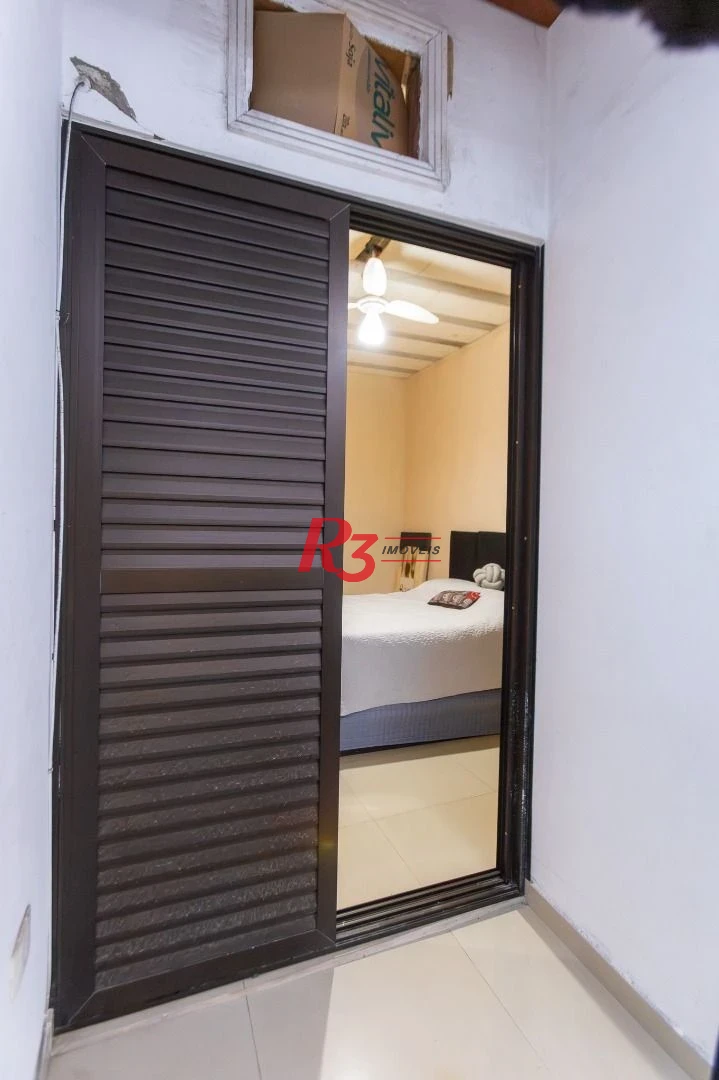 Casa com 3 dormitórios à venda, 90 m² por R$ 375.000,00 - Vila São Jorge - Santos/SP
