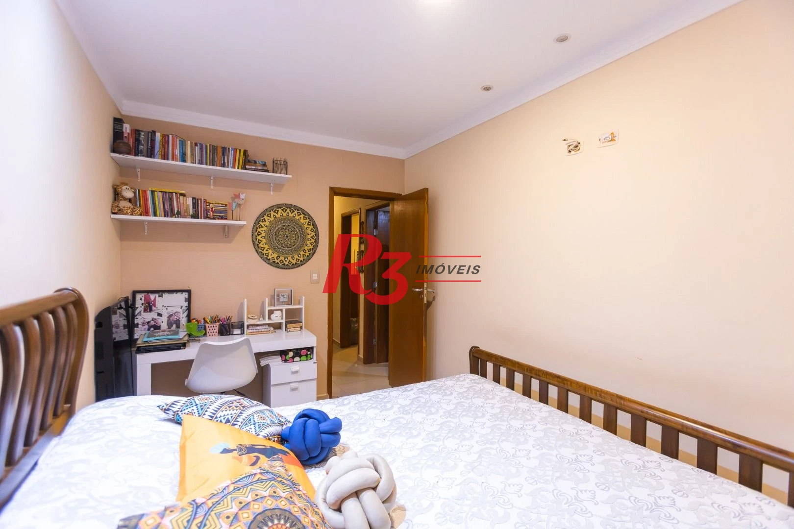 Casa com 3 dormitórios à venda, 90 m² por R$ 375.000,00 - Vila São Jorge - Santos/SP