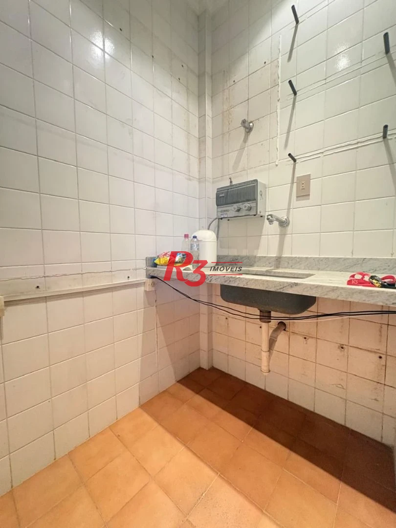 Conjunto à venda, 124 m² por R$ 550.000,00 - Gonzaga - Santos/SP