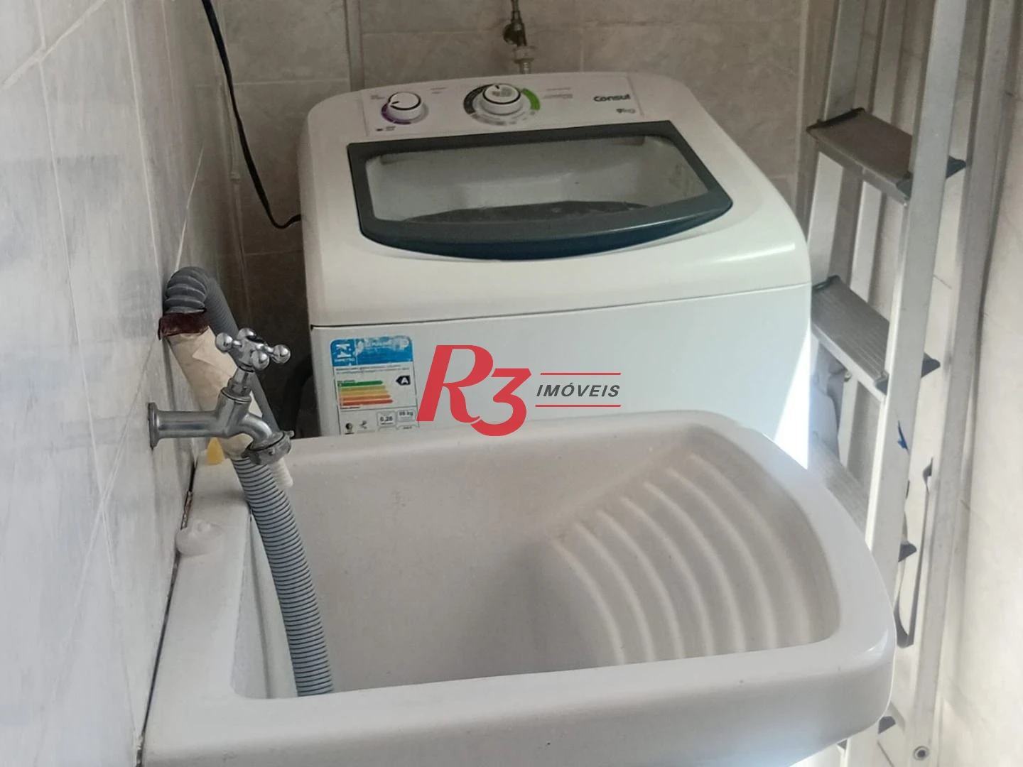Apartamento com 1 dormitório à venda, 52 m² por R$ 300.000,00 - José Menino - Santos/SP
