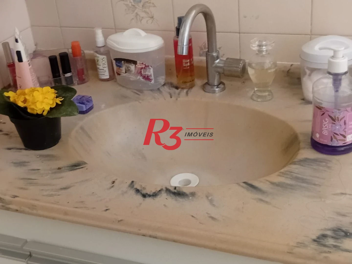 Apartamento com 1 dormitório à venda, 52 m² por R$ 300.000,00 - José Menino - Santos/SP