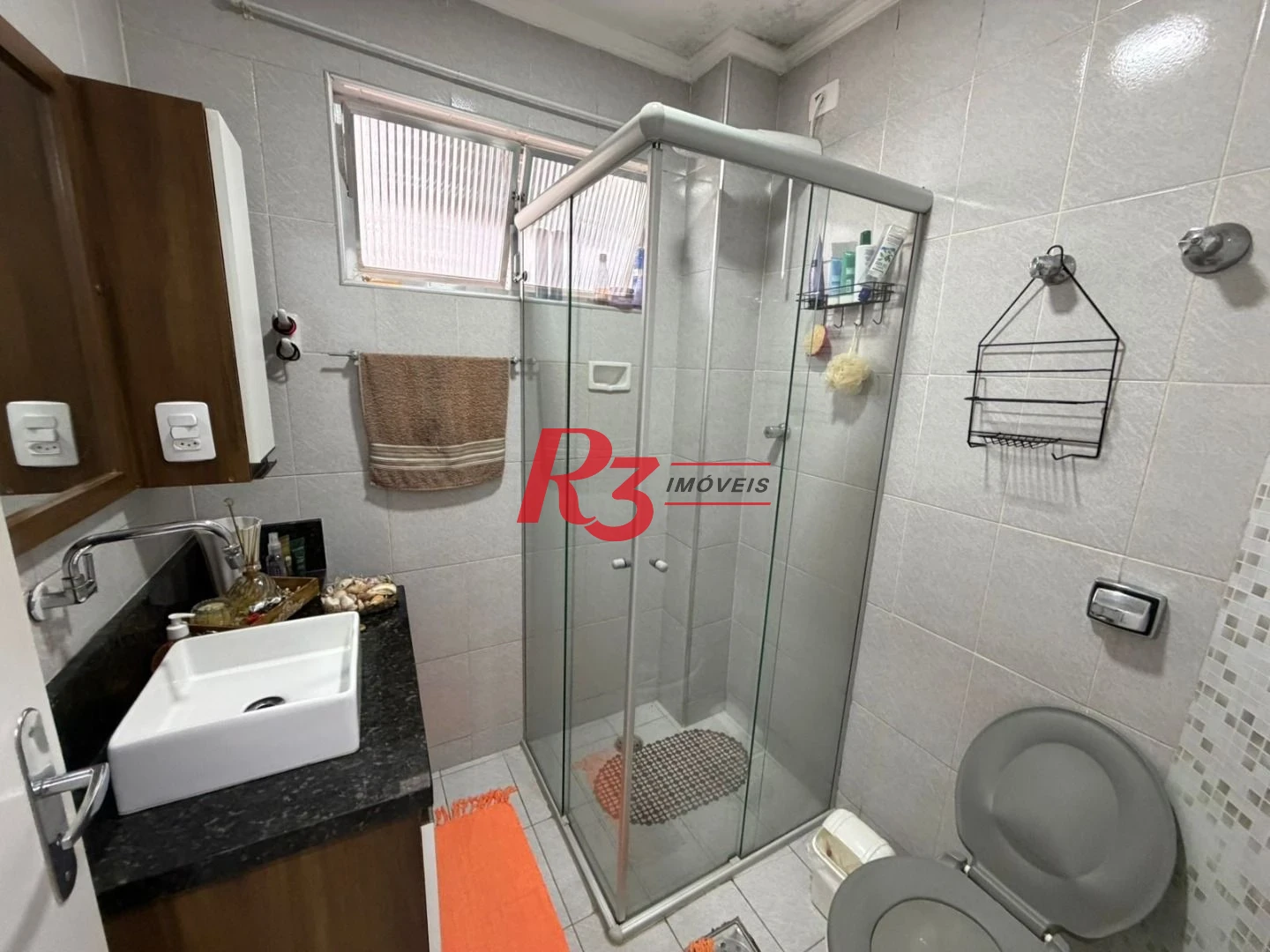 Apartamento com 1 dormitório à venda, 65 m² por R$ 345.000,00 - José Menino - Santos/SP