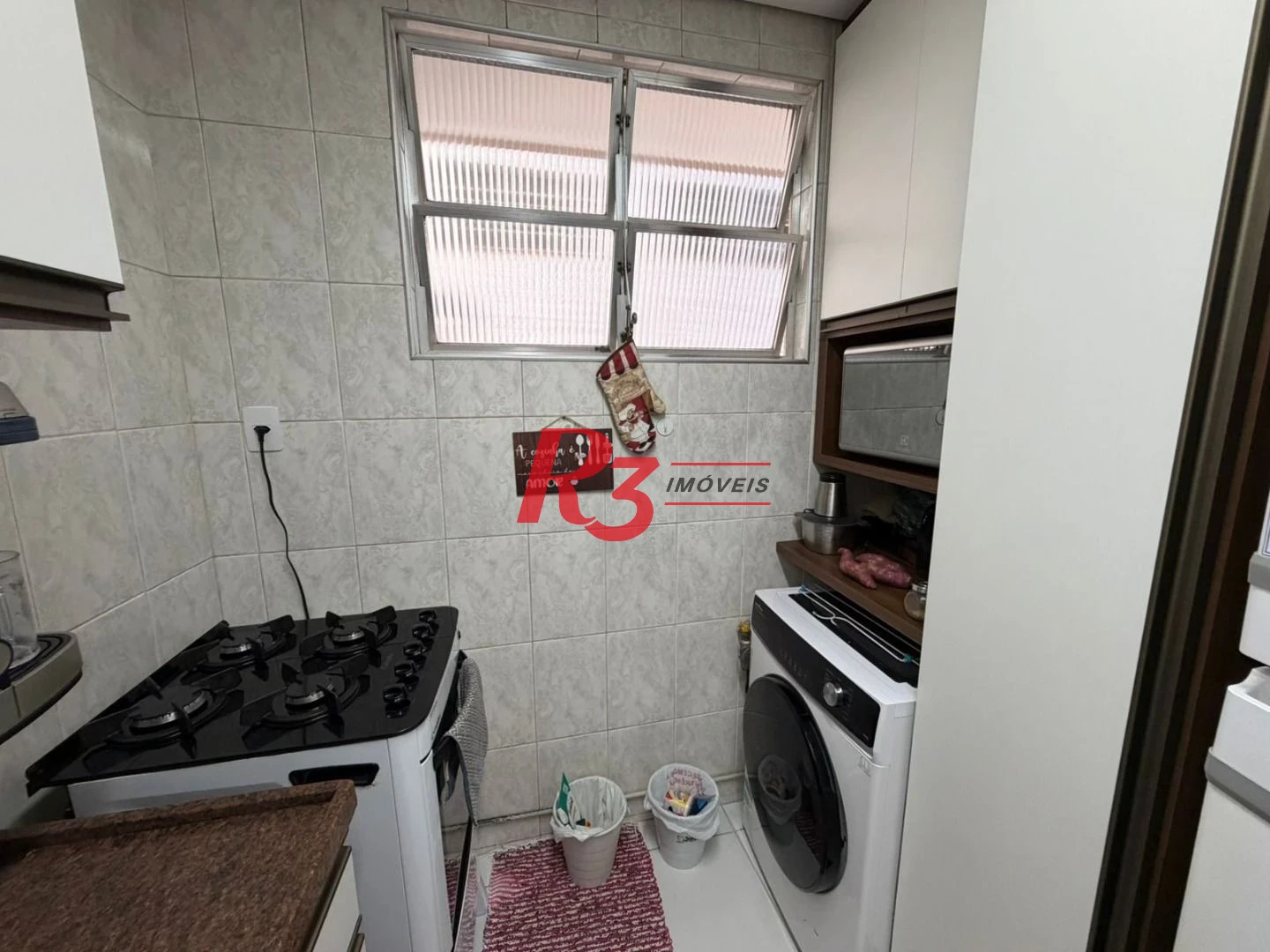Apartamento com 1 dormitório à venda, 65 m² por R$ 345.000,00 - José Menino - Santos/SP