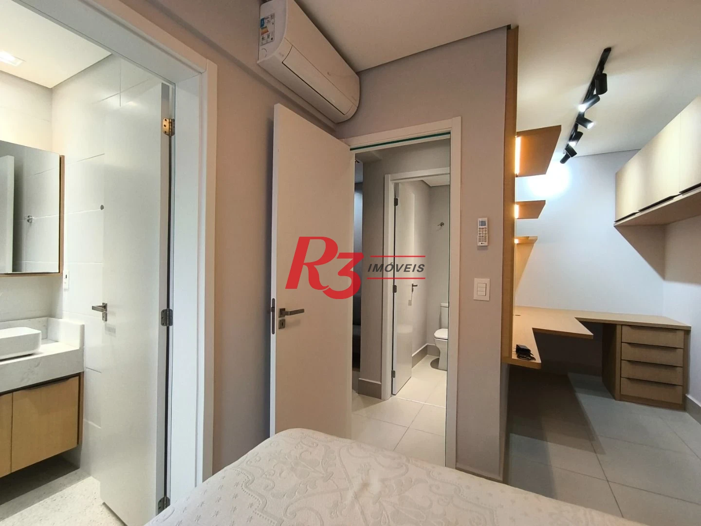 Apartamento com 1 dormitório à venda, 50 m² por R$ 890.000,00 - Boqueirão - Santos/SP