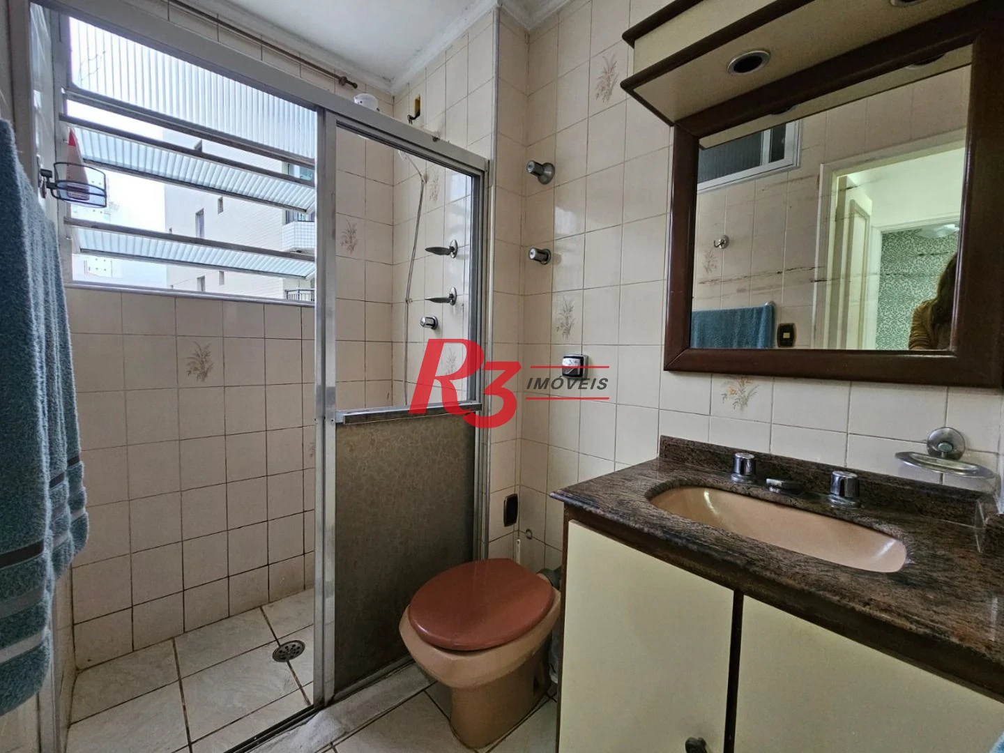 Apartamento com 2 dormitórios à venda, 56 m² por R$ 400.000,00 - José Menino - Santos/SP