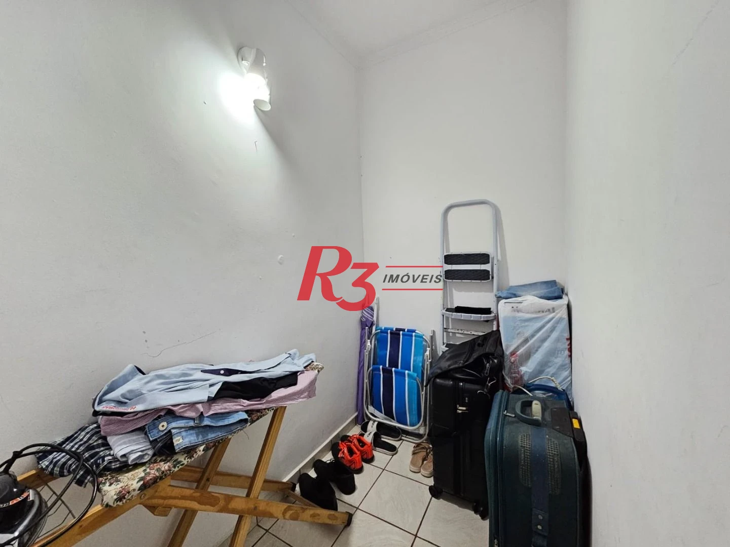 Apartamento com 2 dormitórios à venda, 56 m² por R$ 400.000,00 - José Menino - Santos/SP