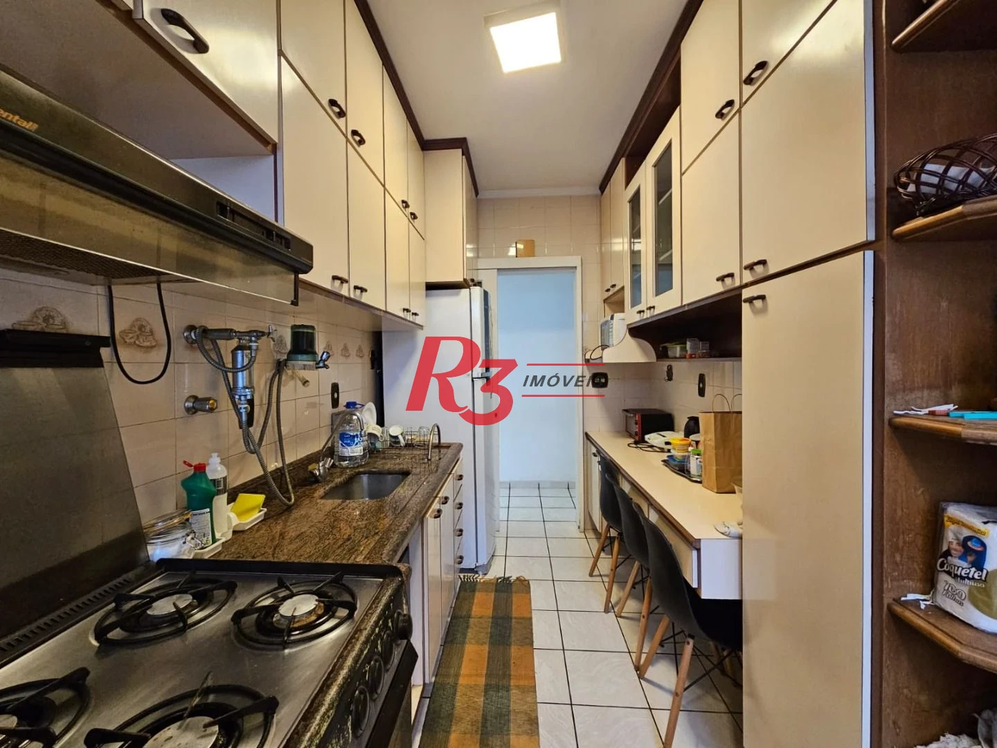 Apartamento com 2 dormitórios à venda, 56 m² por R$ 400.000,00 - José Menino - Santos/SP