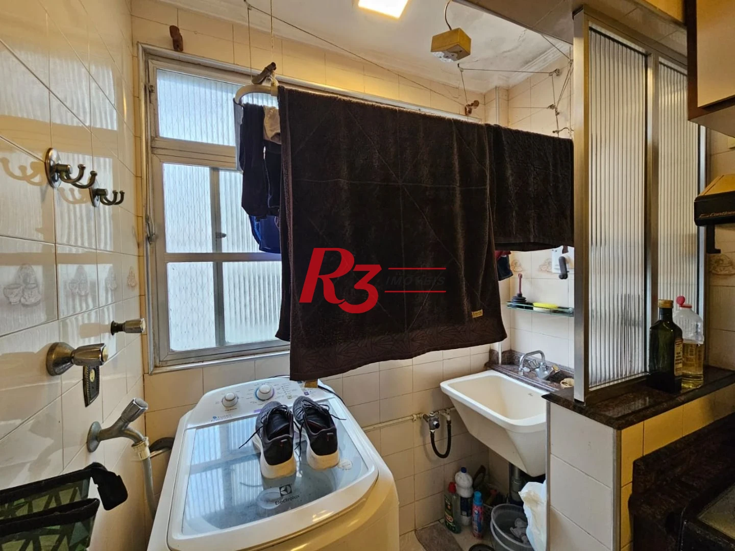 Apartamento com 2 dormitórios à venda, 56 m² por R$ 400.000,00 - José Menino - Santos/SP