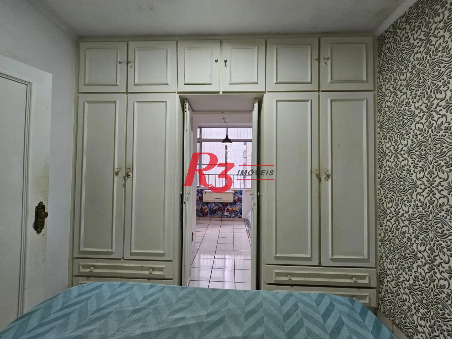 Apartamento com 2 dormitórios à venda, 56 m² por R$ 400.000,00 - José Menino - Santos/SP