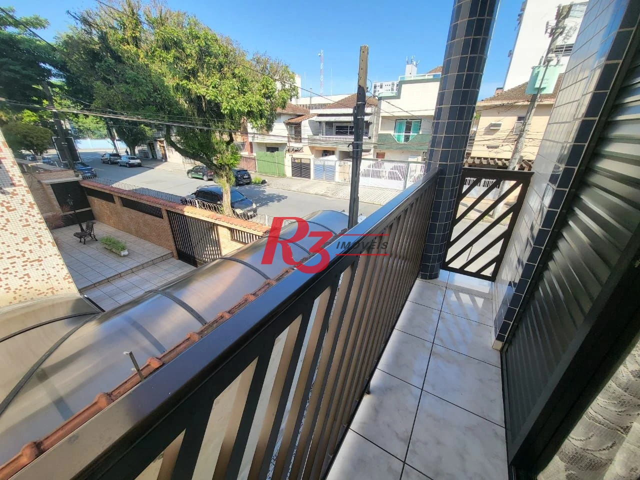 Sobrado com 4 dormitórios à venda, 166 m² por R$ 1.490.000,00 - Embaré - Santos/SP