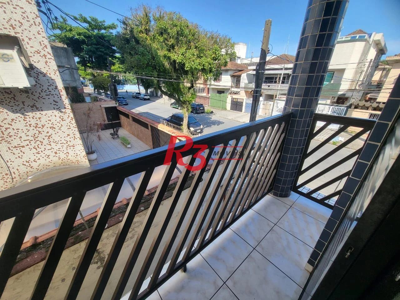 Sobrado com 4 dormitórios à venda, 166 m² por R$ 1.490.000,00 - Embaré - Santos/SP