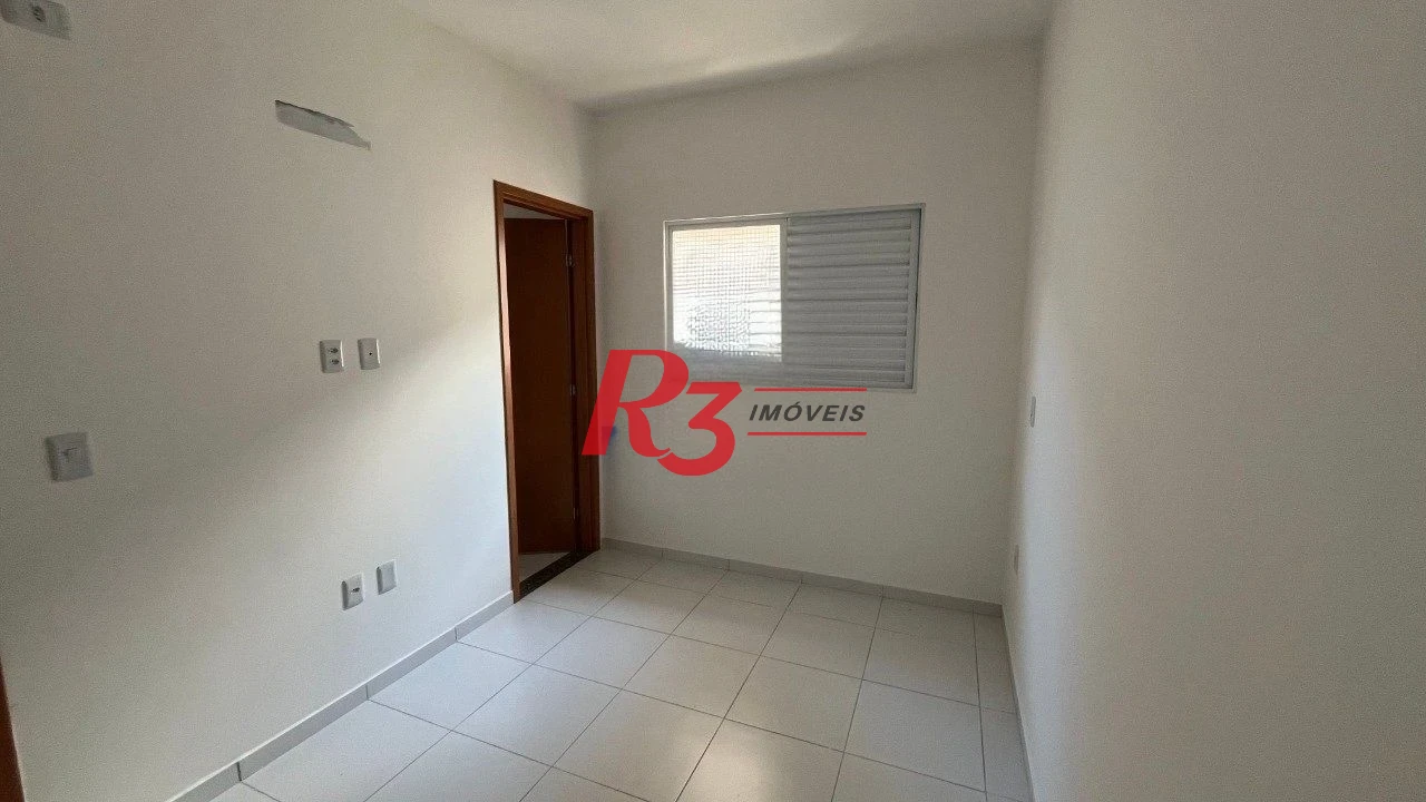Sobrado com 2 dormitórios à venda, 92 m² por R$ 495.000,00 - Marapé - Santos/SP