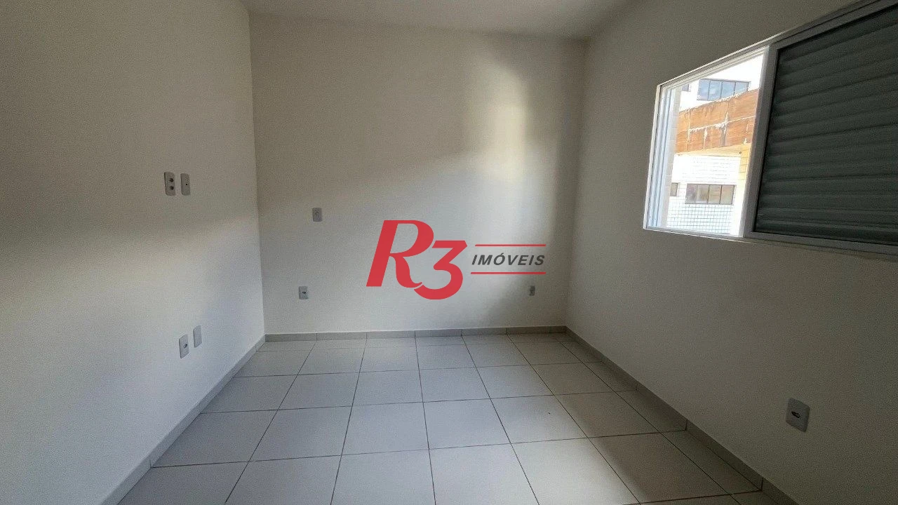 Sobrado com 2 dormitórios à venda, 92 m² por R$ 495.000,00 - Marapé - Santos/SP