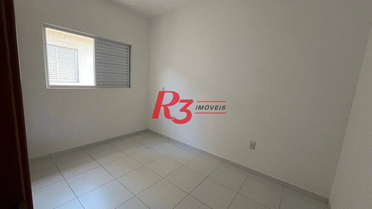 Sobrado com 2 dormitórios à venda, 92 m² por R$ 495.000,00 - Marapé - Santos/SP