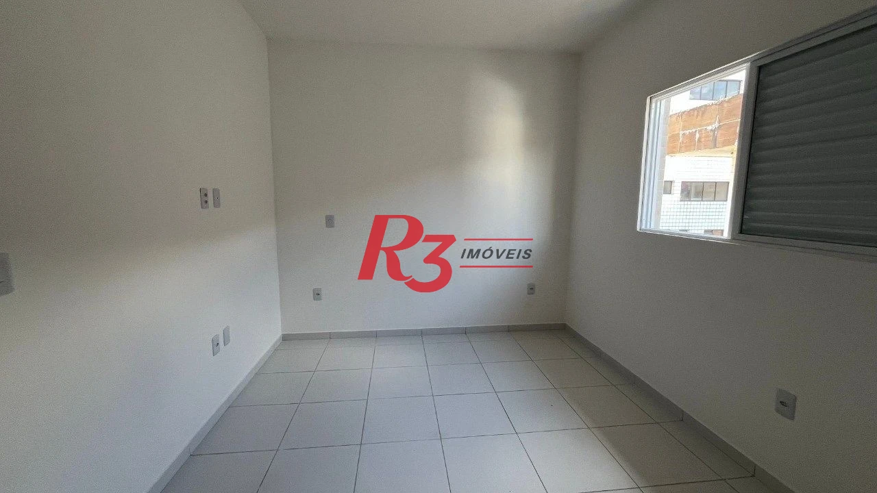 Sobrado com 2 dormitórios à venda, 92 m² por R$ 495.000,00 - Marapé - Santos/SP