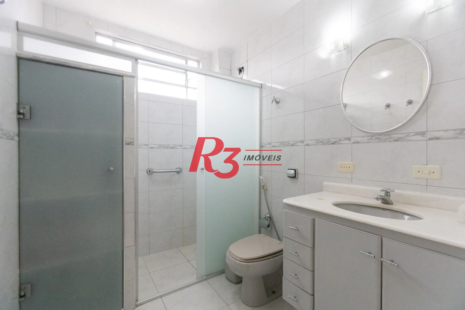Apartamento com 1 dormitório à venda, 60 m² por R$ 420.000,00 - Gonzaga - Santos/SP