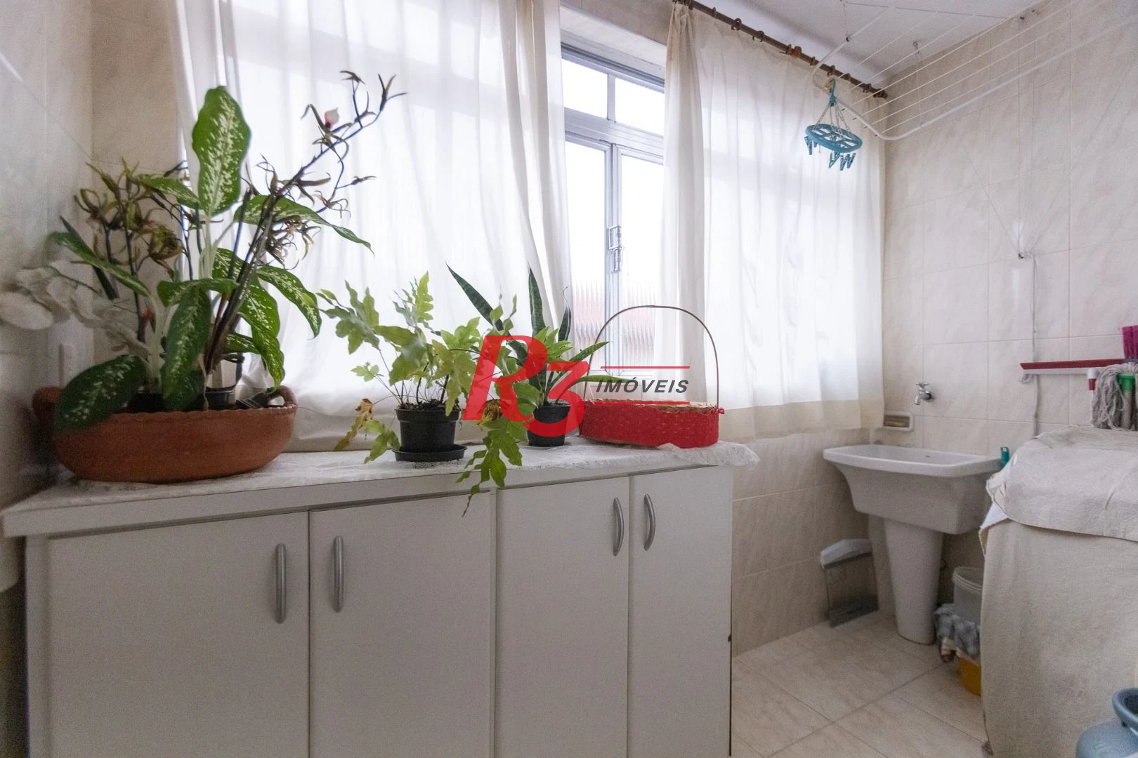 Apartamento com 1 dormitório à venda, 60 m² por R$ 420.000,00 - Gonzaga - Santos/SP